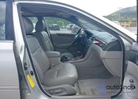 2003 Lexus Es 300 from USA, damaged, VIN JTHBF30G230148370